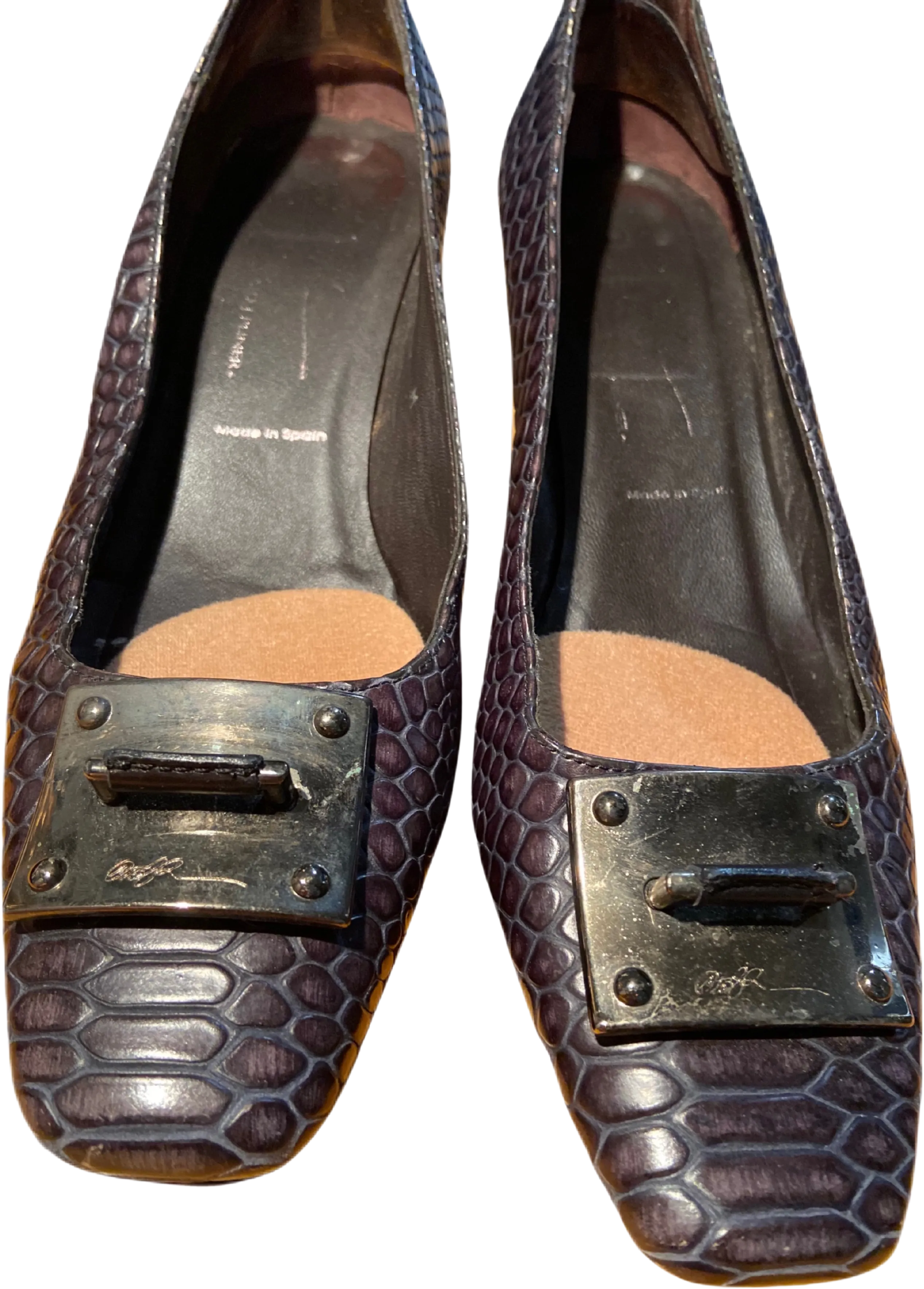 '90’s Faux Croc Pumps