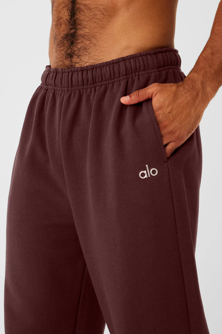Accolade Sweatpant - Cherry Cola