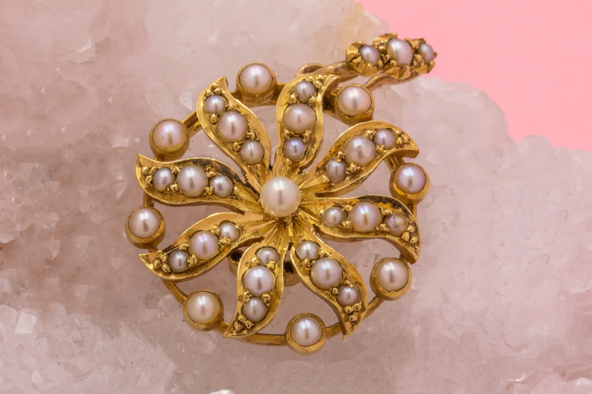 Antique 15ct Gold Pearl Flower Pendant
