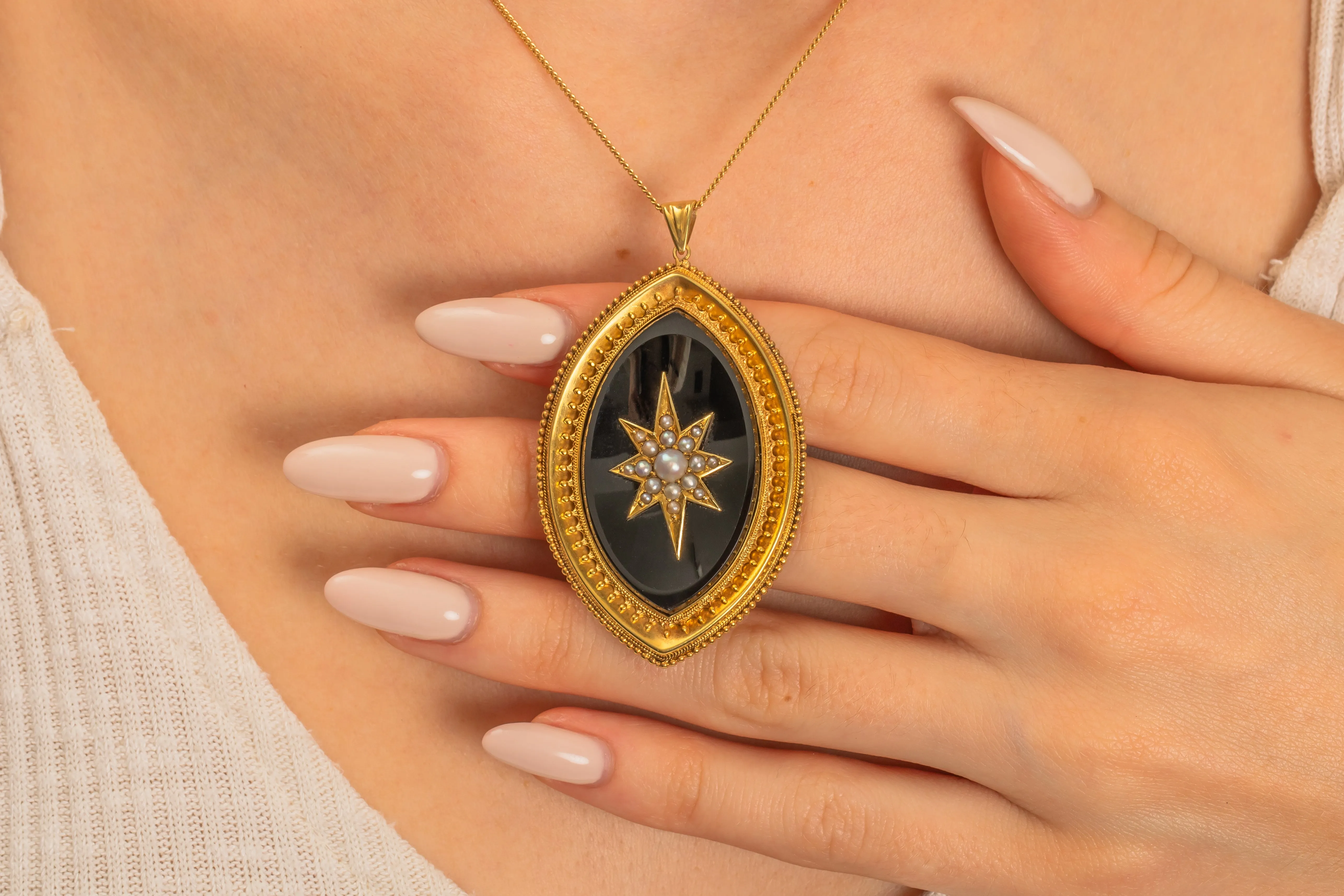 Antique 18ct Gold Starburst Pearl Onyx Etruscan Pendant