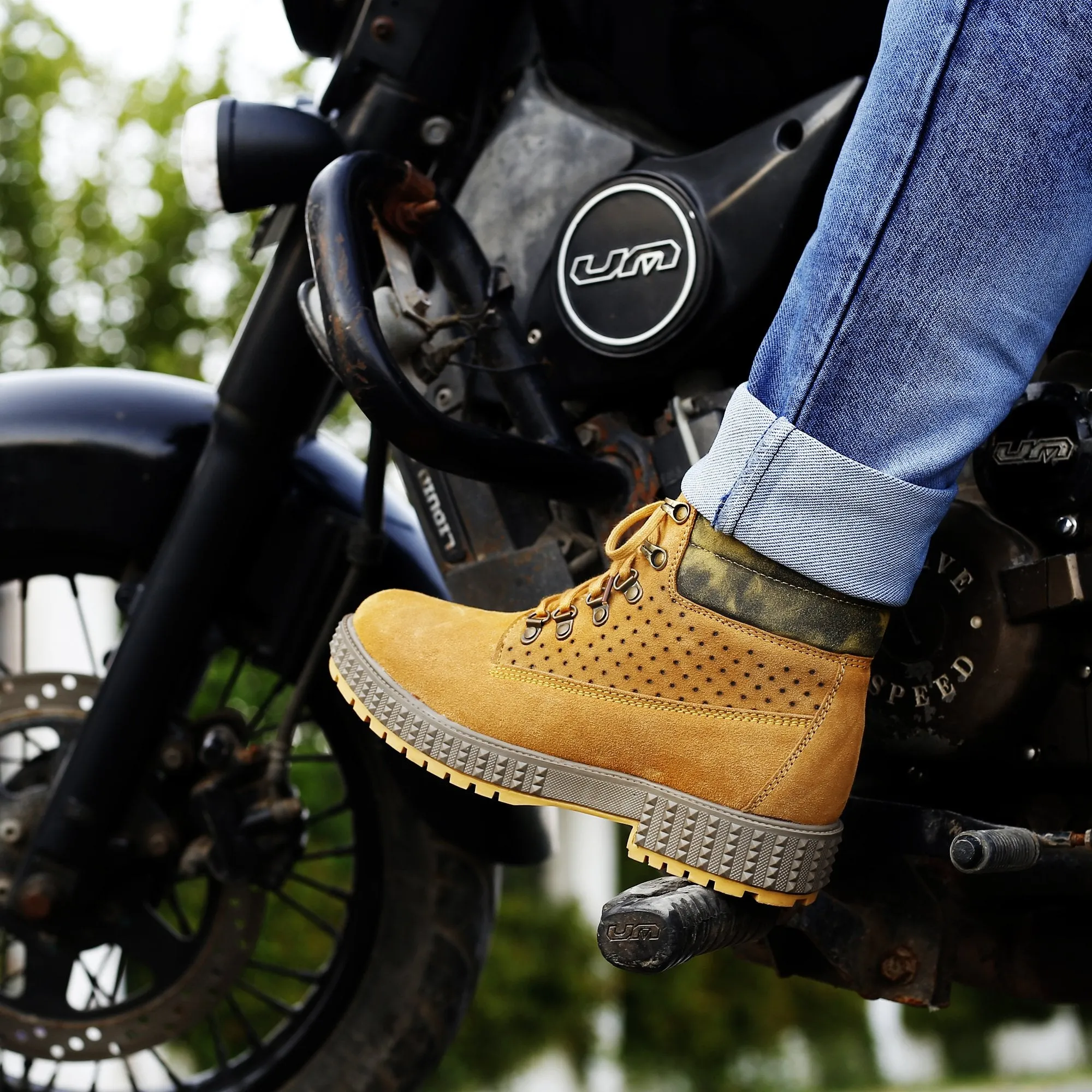 Bacca Bucci URBAN Suede Leather Boots | Durable Suede Leather for Extra Comfort & Breathability