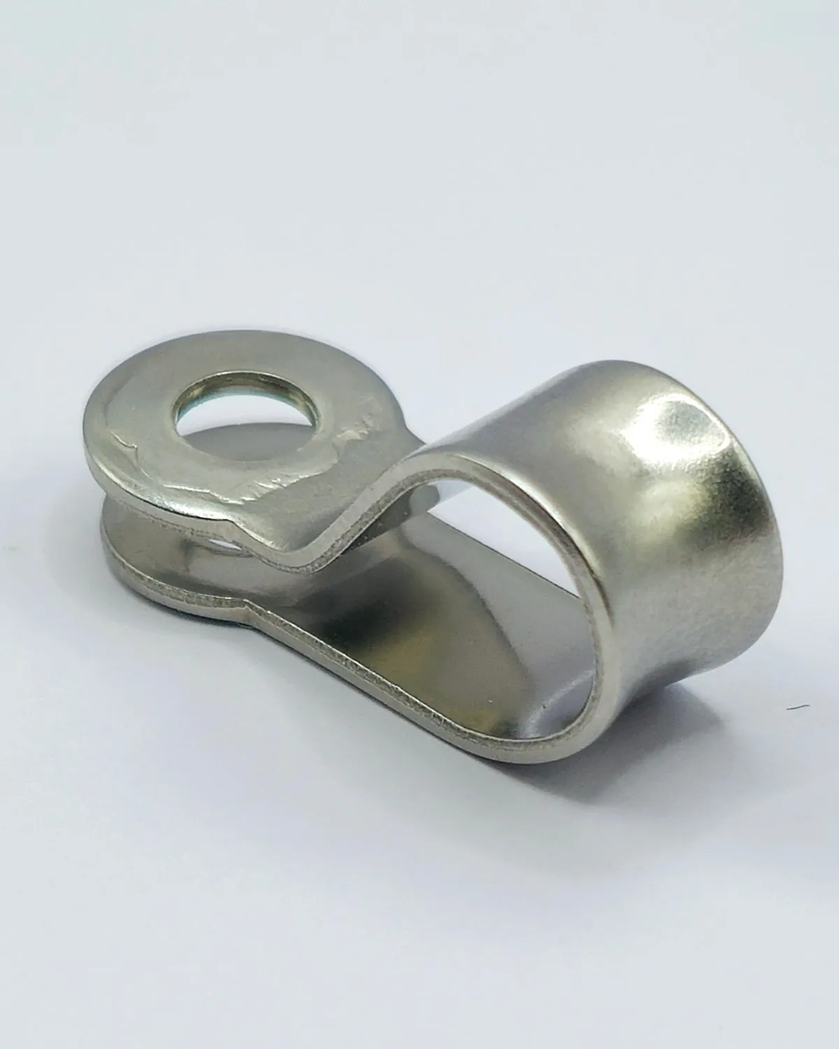 Barton 15mm P Clip (4mm Fixing)