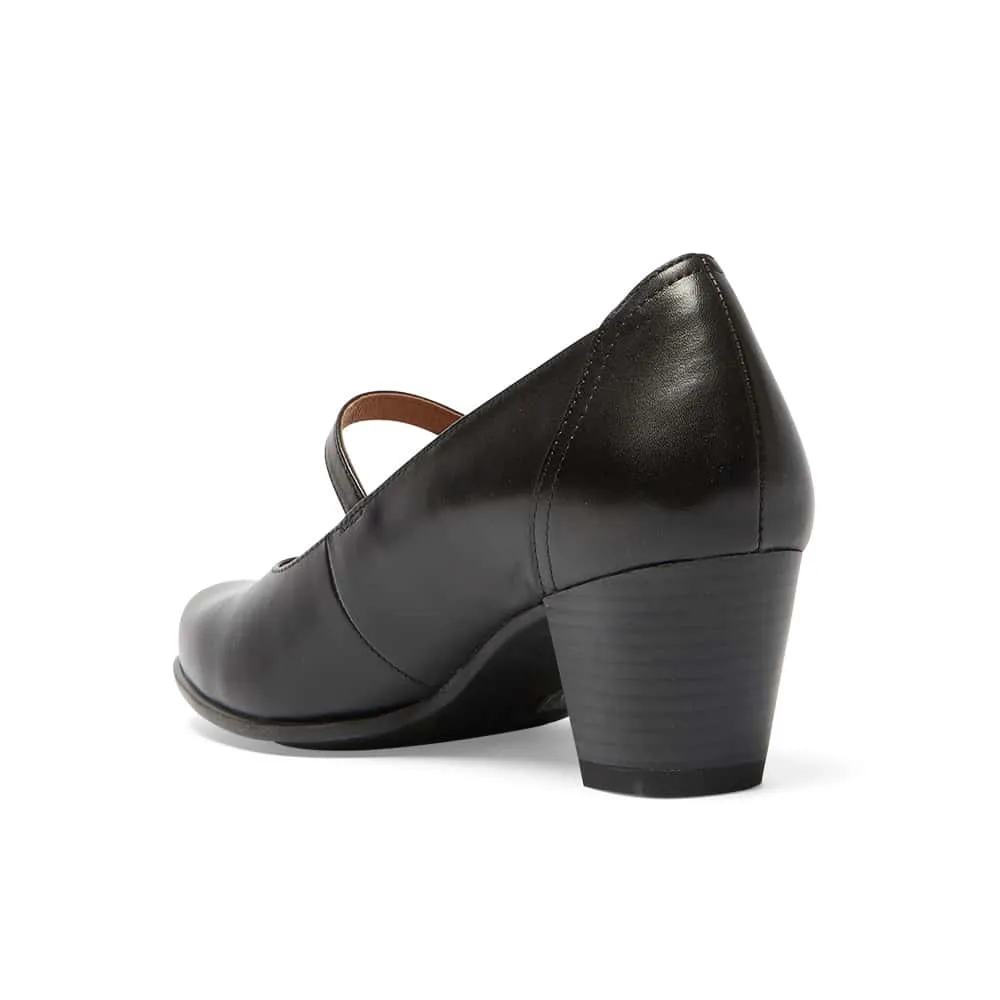 Casino Heel in Black Leather