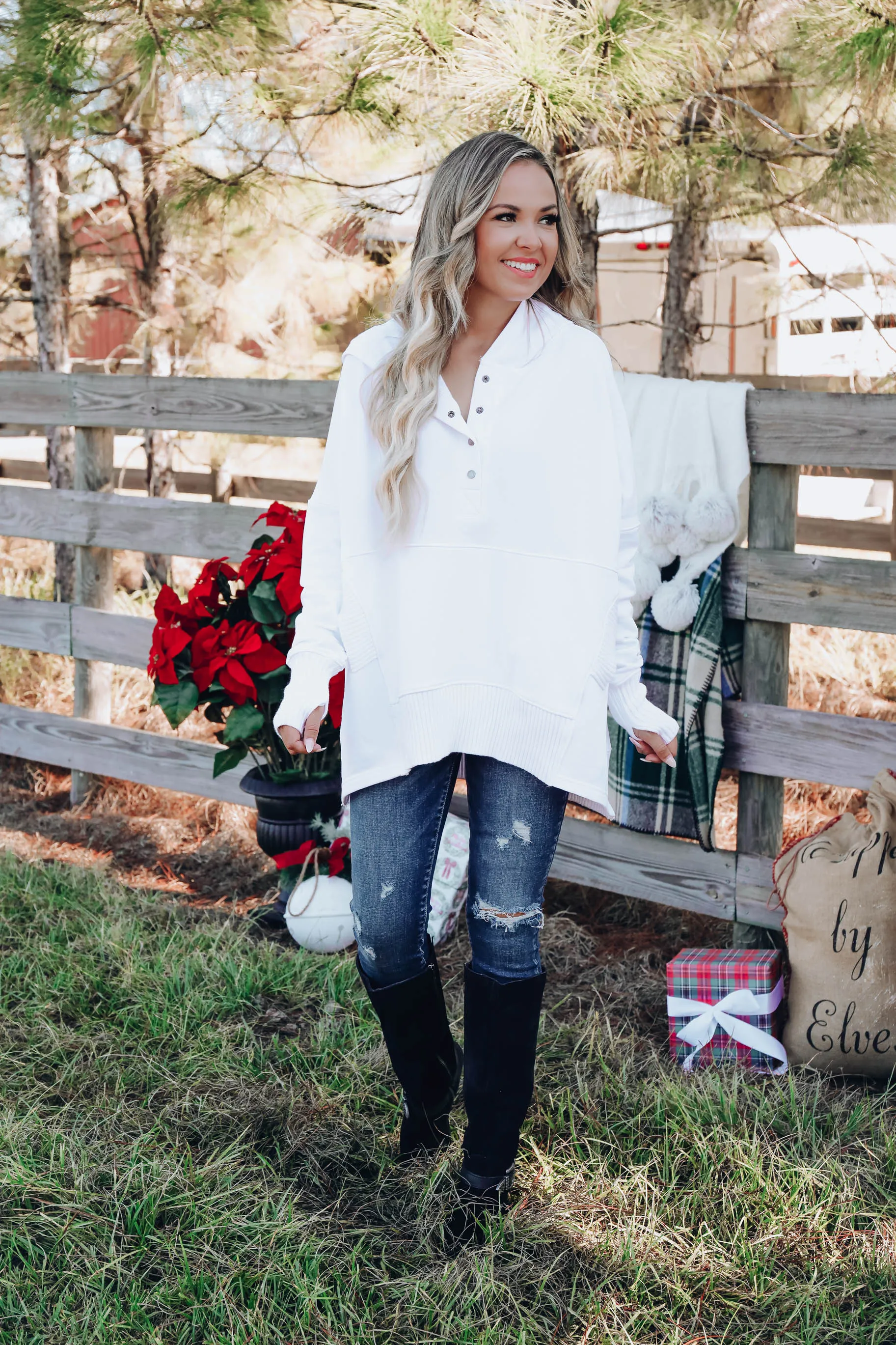 Cover Me Up Kangaroo Hoodie - White