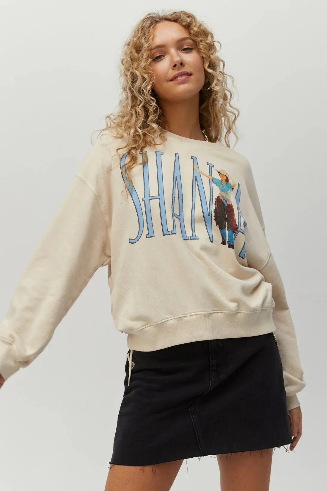 SHANIA BOOTS BEEN UNDER OVERSIZED CREW