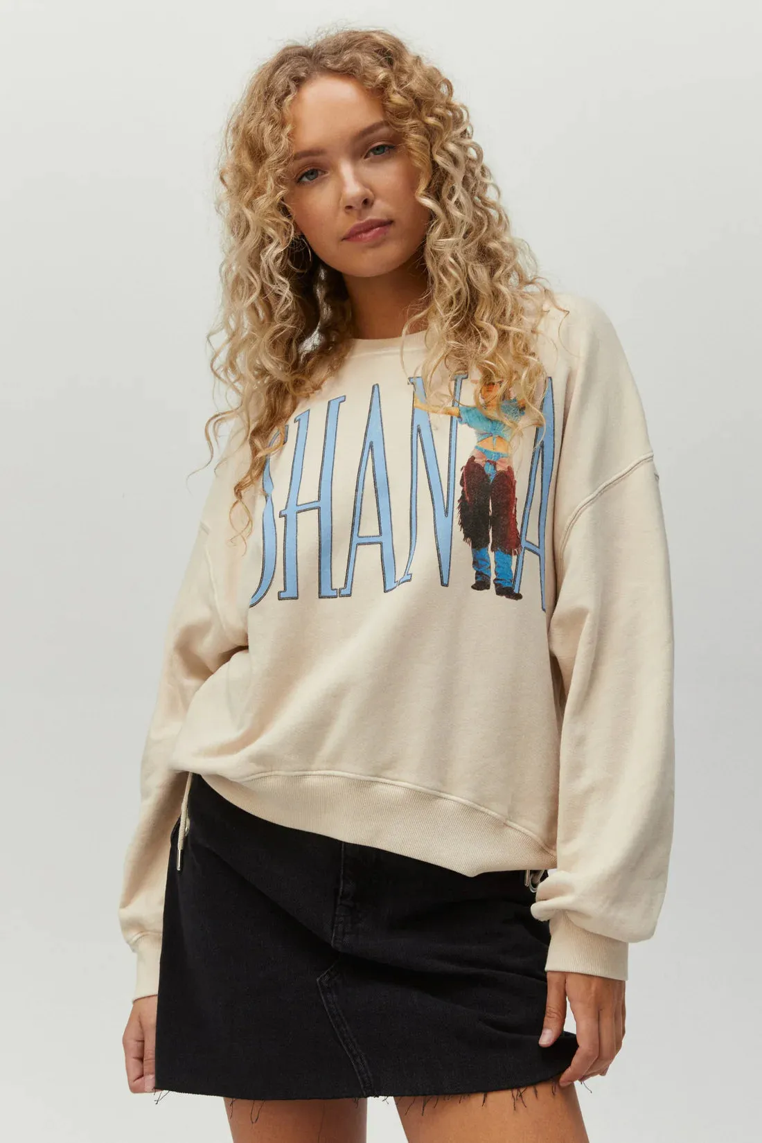 SHANIA BOOTS BEEN UNDER OVERSIZED CREW
