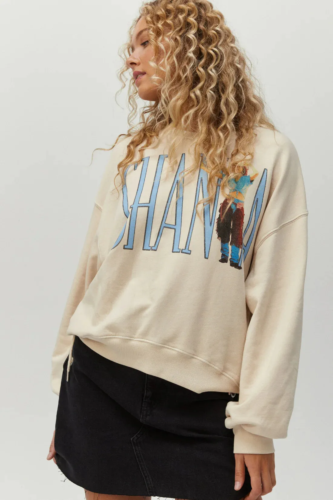 SHANIA BOOTS BEEN UNDER OVERSIZED CREW