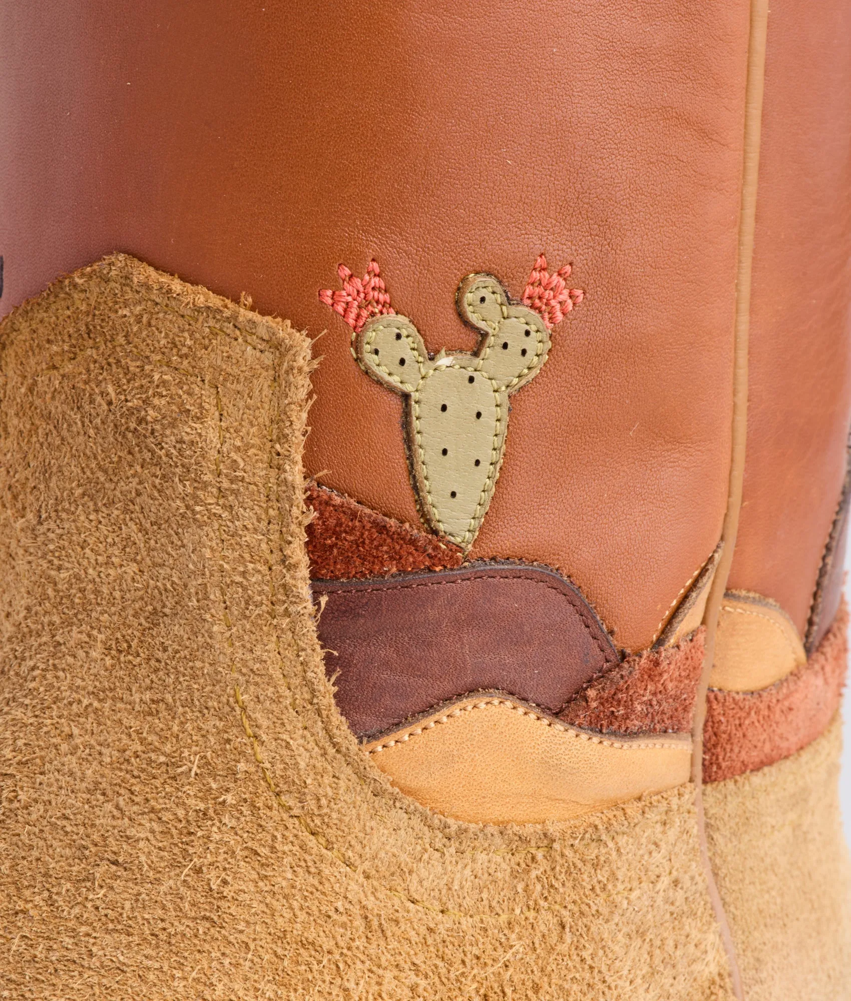 Women's Desert Sands :: Sand
