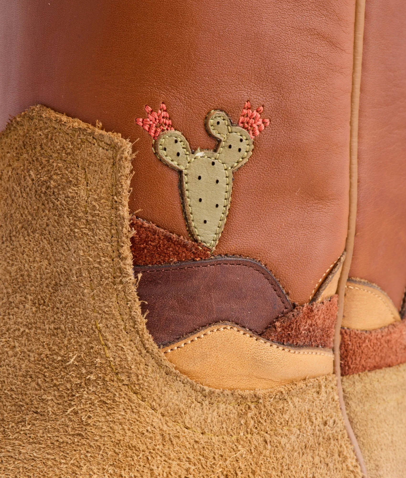 Women's Desert Sands :: Sand